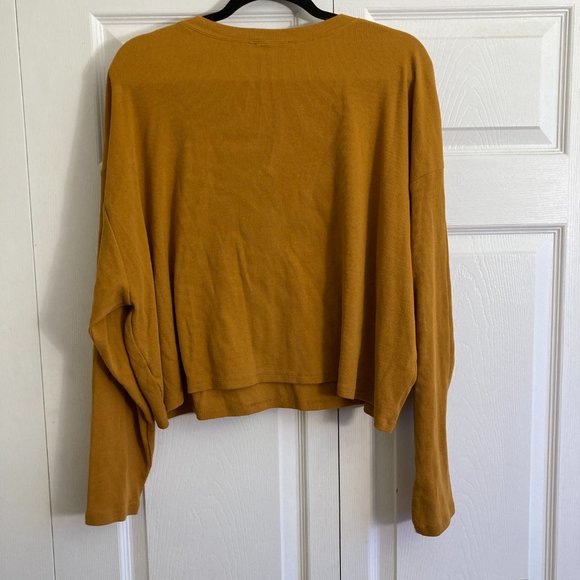 Forever 21 Plus Gold Long Sleeve Crop Tee Ribbed Plus Size 3XL - Picture 3 of 3